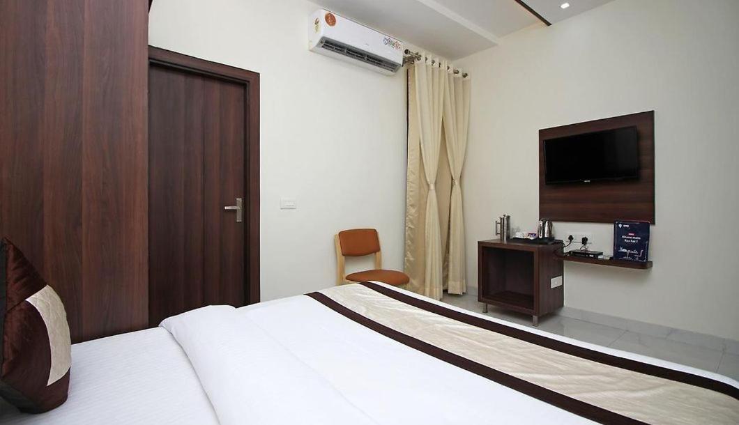 Hotel Opal Courtyard Agra  Ngoại thất bức ảnh