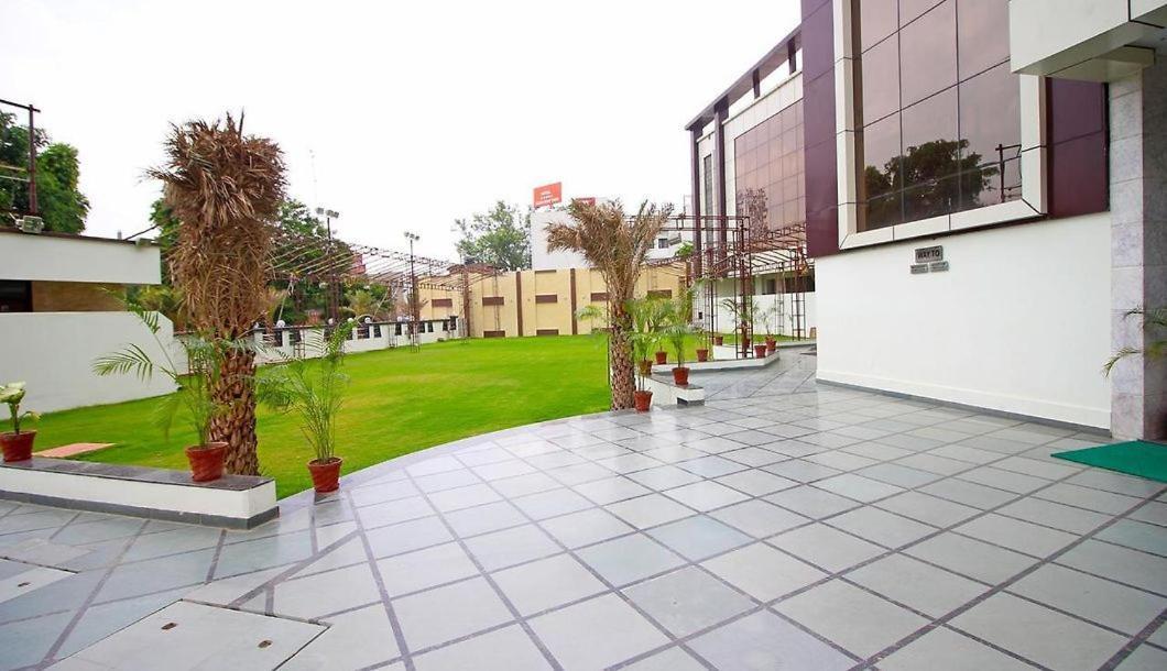 Hotel Opal Courtyard Agra  Ngoại thất bức ảnh